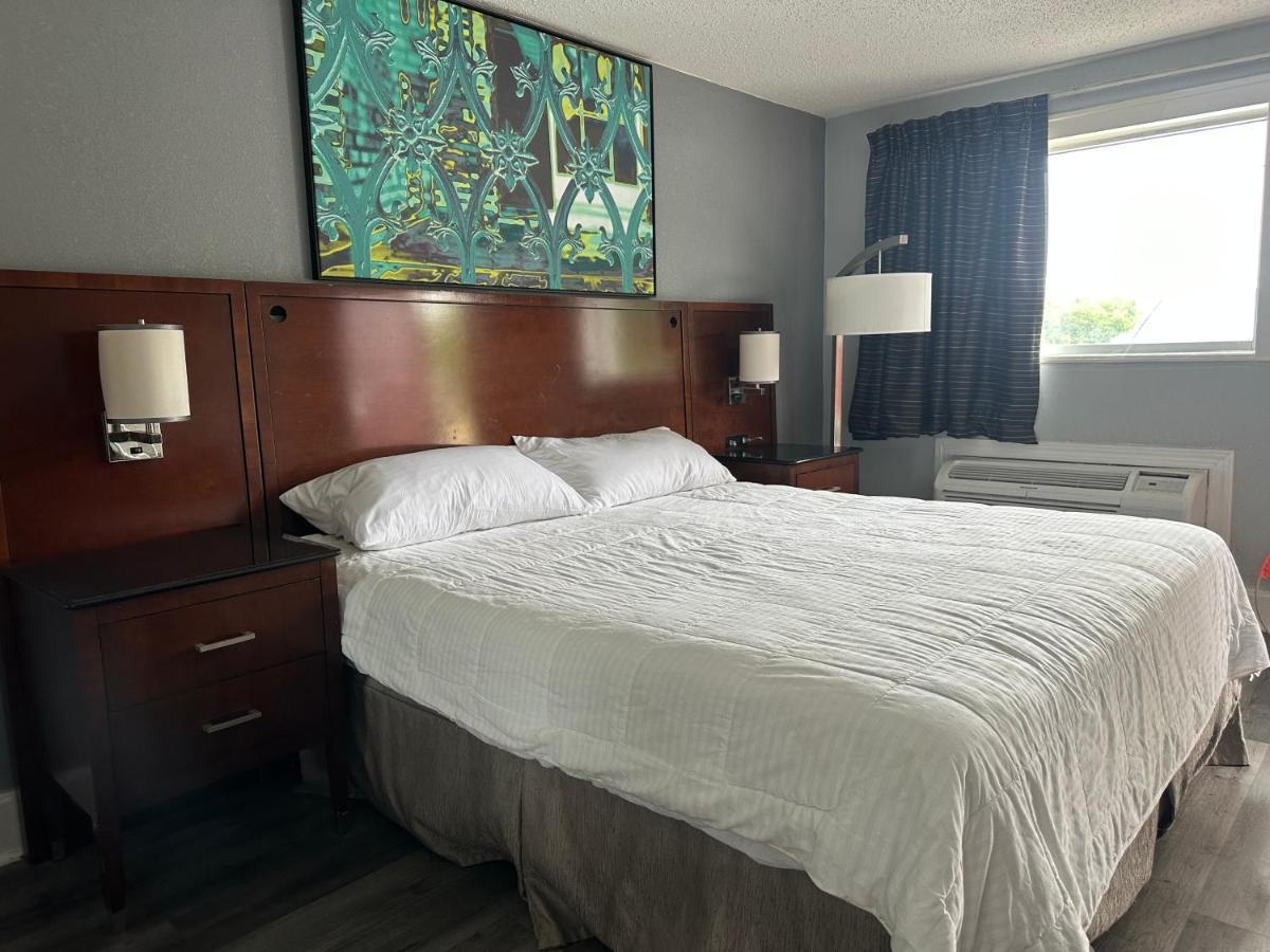 Courtland Inn Екстер'єр фото